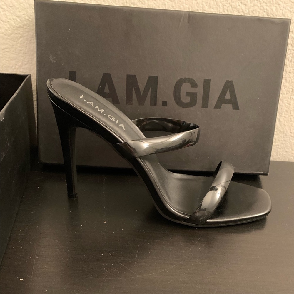 GIA Britney Heel